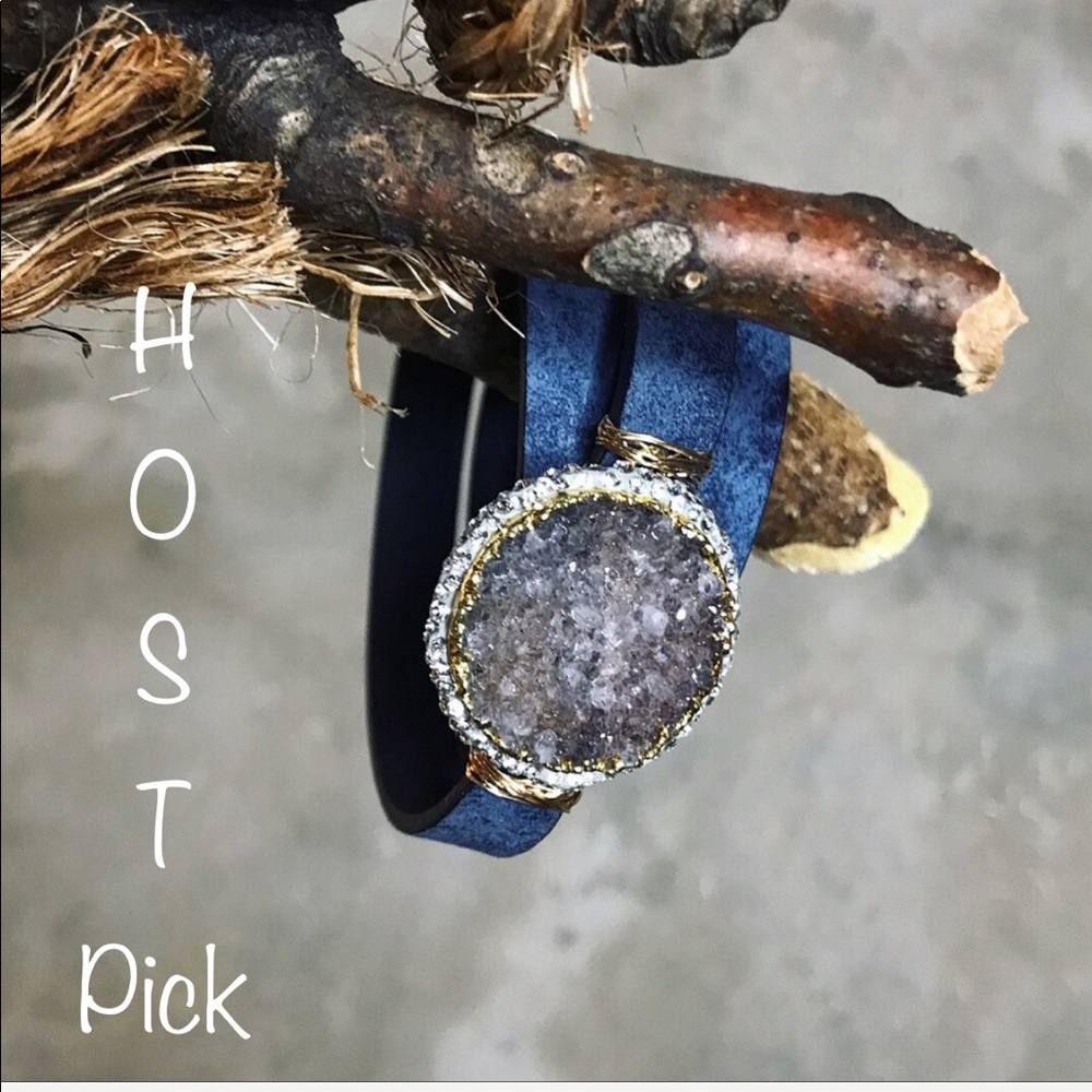 Pavé Druzy wrap leather bracelet & magnetic clasp